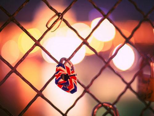 萧决念初最新章节更新状态 孩子刚离世，王爷就开始假惺惺演戏全文阅读