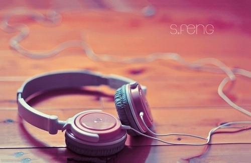 时夏叶皎月的最新章节更新时间 小知青要回城，开局先抢金手指!短篇小说