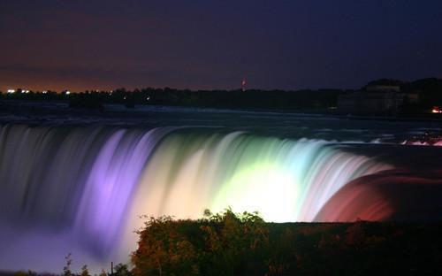 姜见欢顾梵音最新章节更新 困在爱你的那座城小说全文免费